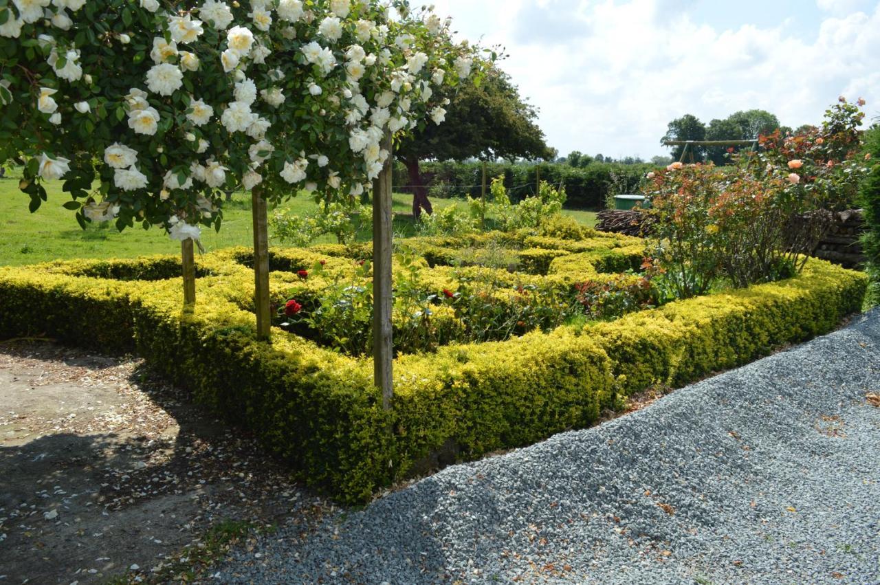 La Pastorale Bed & Breakfast Beurlay Exterior foto